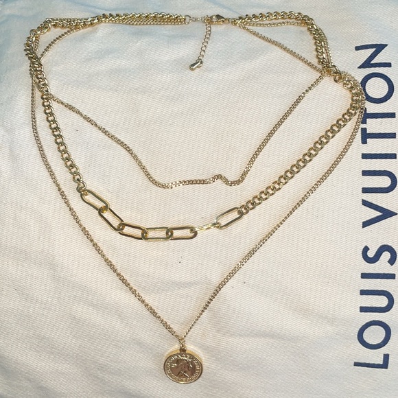 18K Gold Plated Necklace - Picture 2 of 4